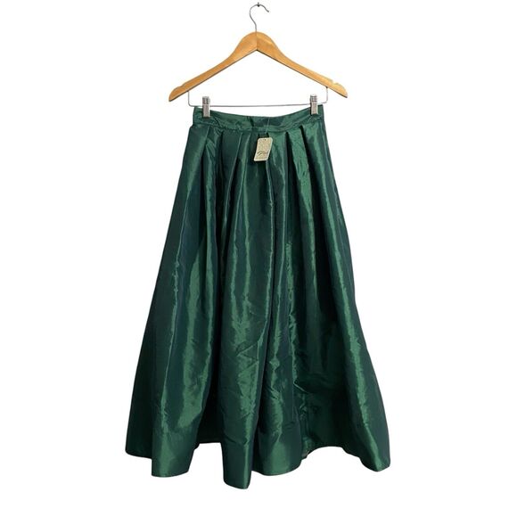 NWT! Free People Emilia Full Pleated Skirt Emerald Green Wicked Women’s Size XS - Picture 1 of 9